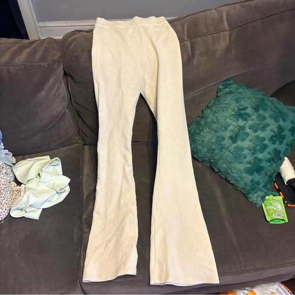 Women’s Cream Flare Bottoms - Picture 1 of 3